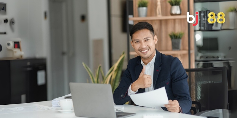 Đôi nét giới thiệu về tác giả Trương Hùng